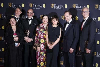 Los BAFTA se abonan al brutalismo pero ‘Cónclave’ logra la fumata blanca