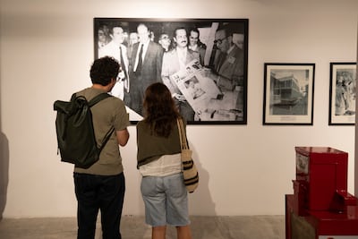 Exposición fotográfica La historia que habita en los pasillos de La Prensa, gratis en La Manzana