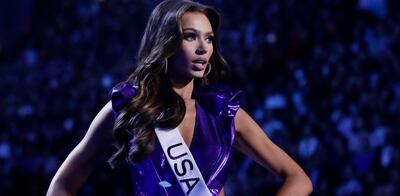 Miss Estados Unidos renuncia a la corona para priorizar su salud mental