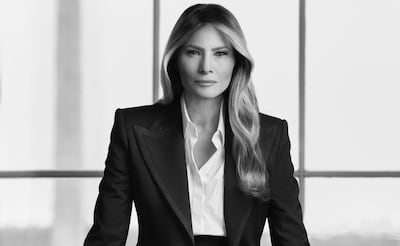 El retrato oficial de Melania Trump como primera dama de Estados Unidos