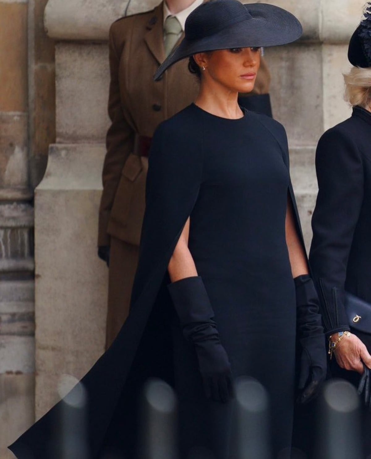 Cuando las joyas no solo brillan, también hablan: Kate y Meghan en el sepelio de Isabel II