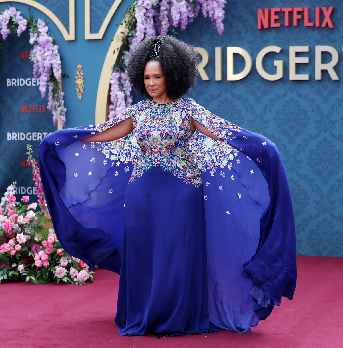 La alfombra roja de Bridgerton en Londres