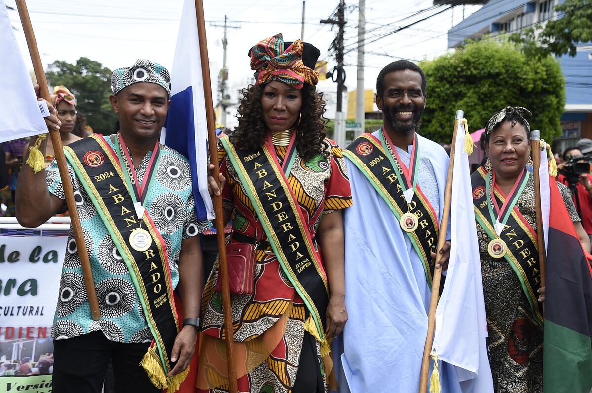 20 fotos de El Desfile de la Etnia Negra en Río Abajo y Parque Lefevre