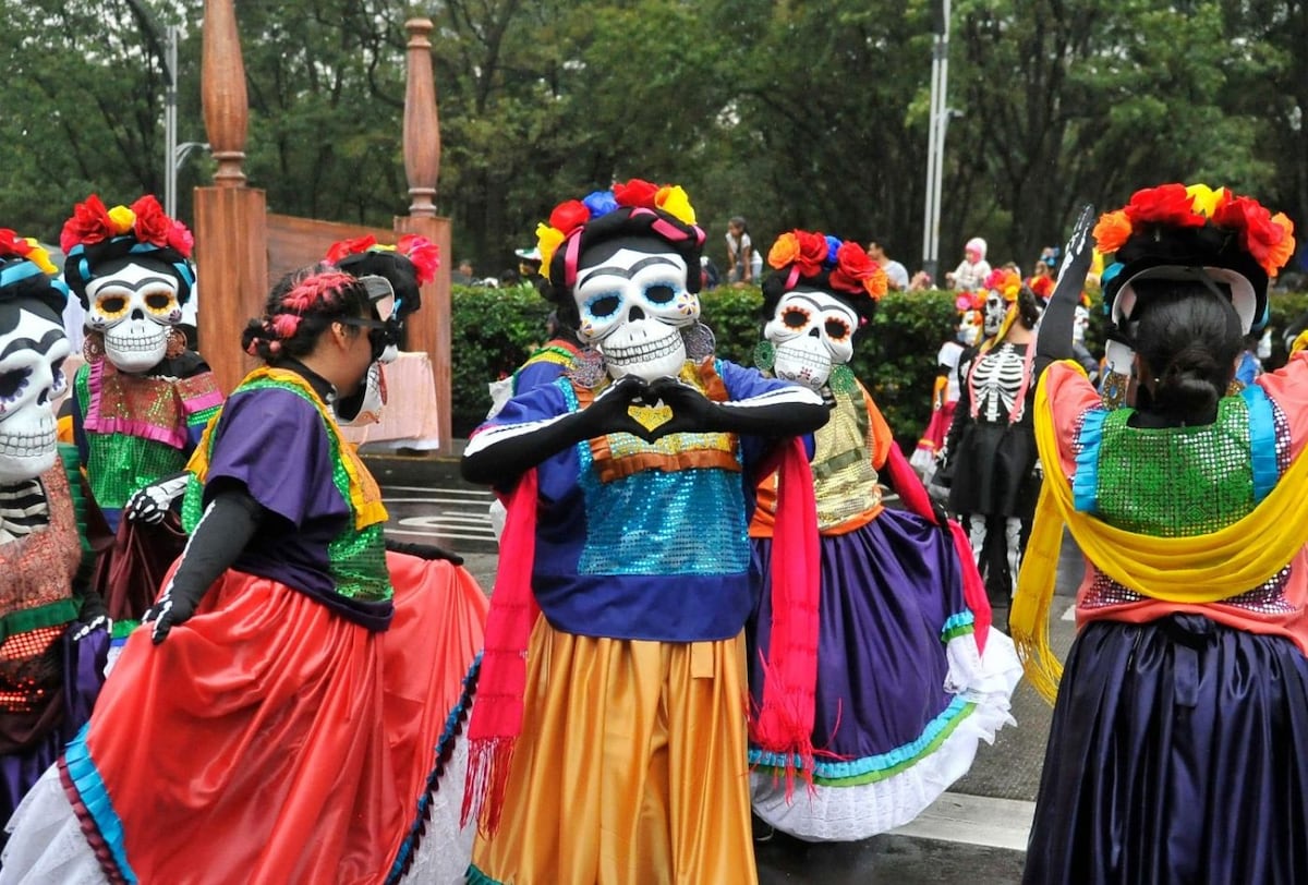 FOTOS: Así fue el desfile de catrinas en México en anticipación al Día de Muertos