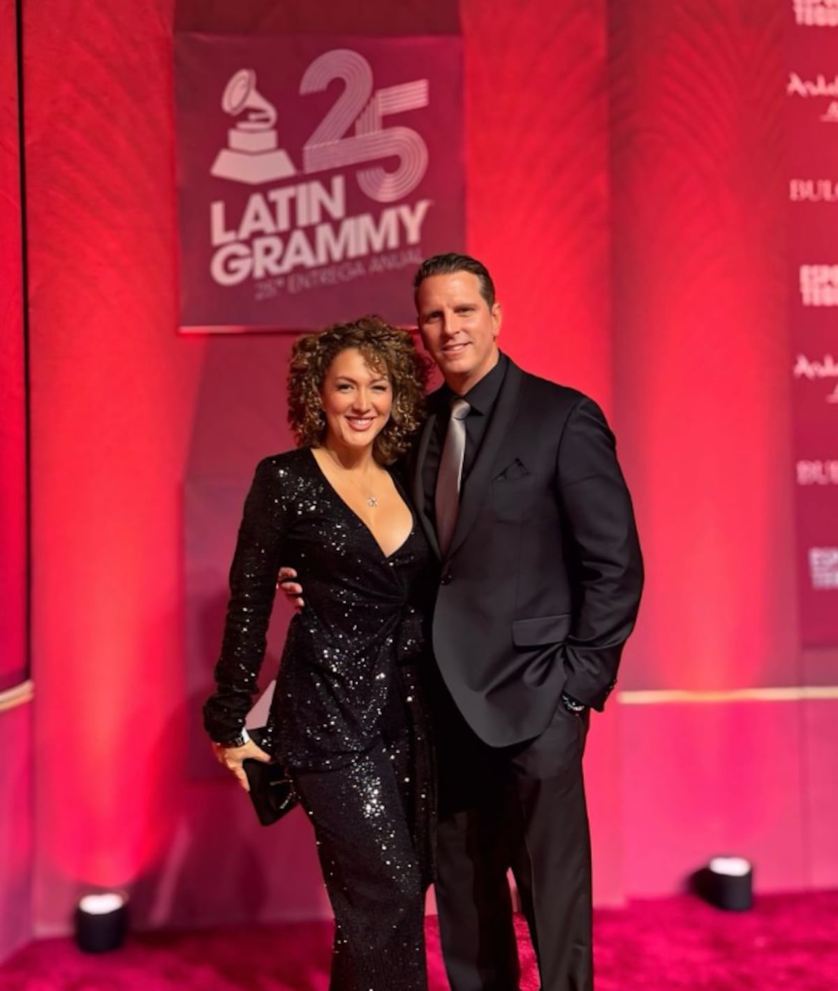 Julia Honings, Jacky Guzmán, Erika Ender, Arian Abadi y más panameños en la alfombra roja de los Latin Grammy