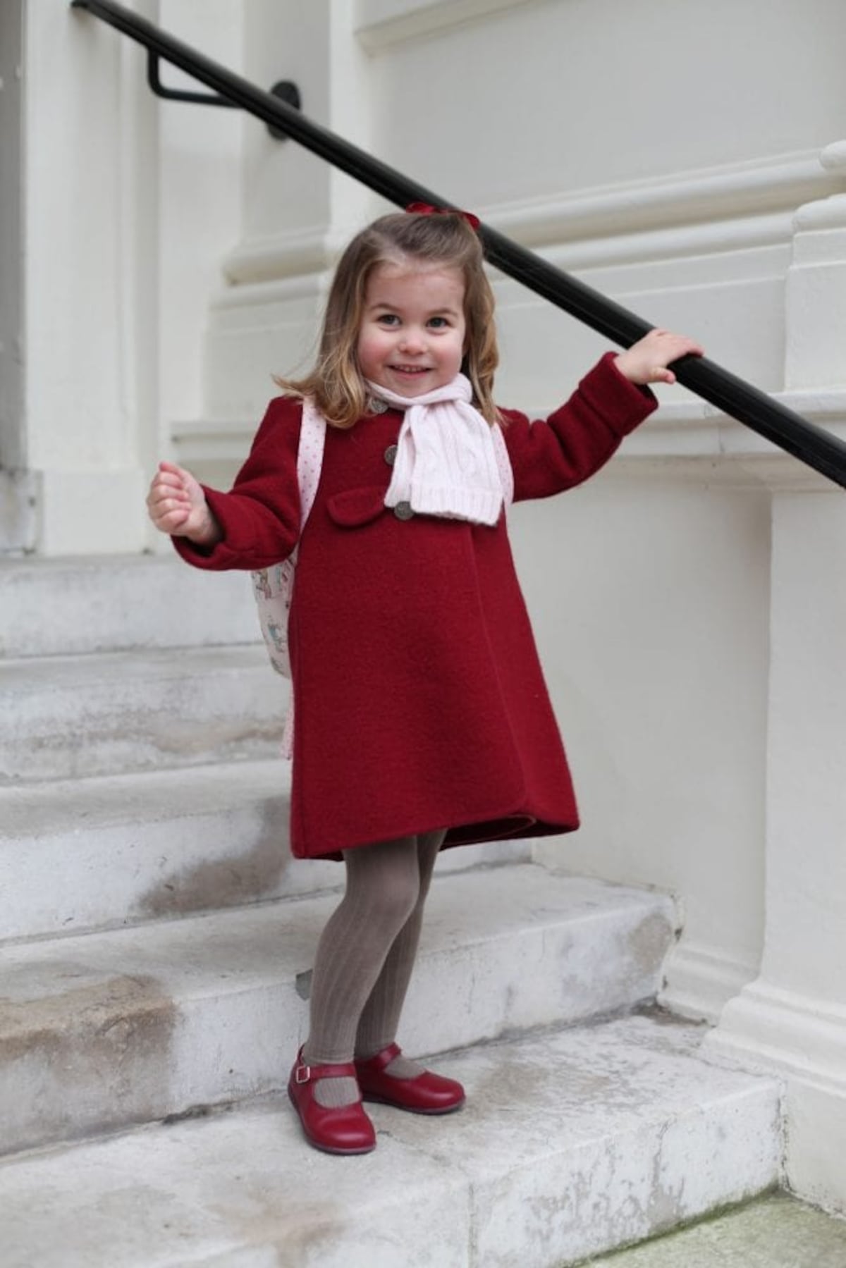 La princesa Charlotte en su primer día en la guardería