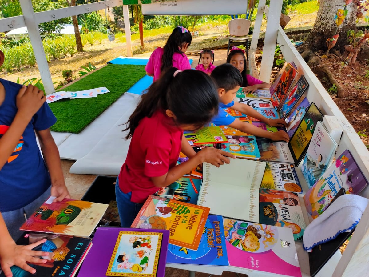 MiCultura lleva iniciativas de lectura para Comarcas, Coclé y Panamá Oeste